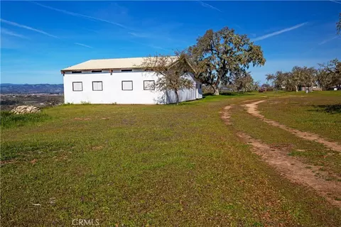 Other - 930 Windwood Rd, Paso Robles, CA 93446 photo 2 of 33