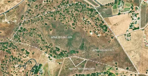 View/Area - 930 Windwood Rd, Paso Robles, CA 93446 photo 22 of 25