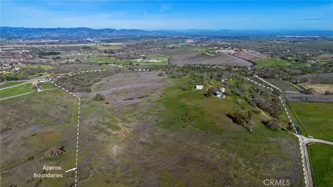 View/Area - 930 Windwood Rd, Paso Robles, CA 93446 photo 19 of 25