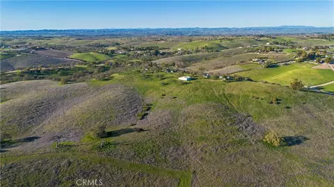 View/Area - 930 Windwood Rd, Paso Robles, CA 93446 photo 15 of 26