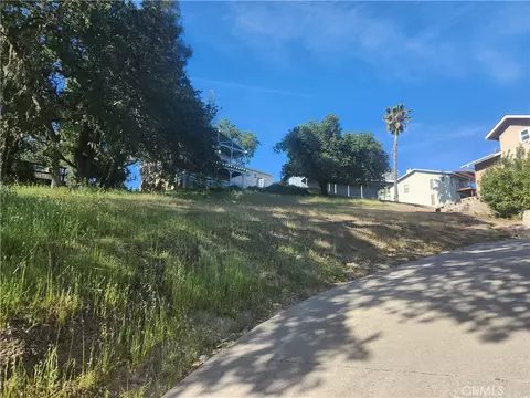 8767 Pronghorn Ct, Bradley, CA 93426