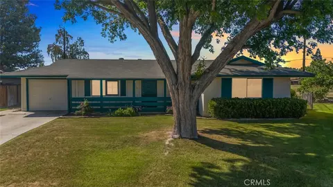 6216 Bel Aire Way, Bakersfield, CA 93309
