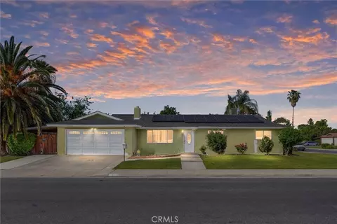 2716 Bladen St, Bakersfield, CA 93309