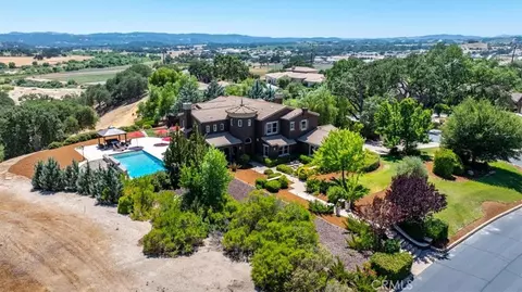 2191 Lake Ysabel Rd, Templeton, CA 93465