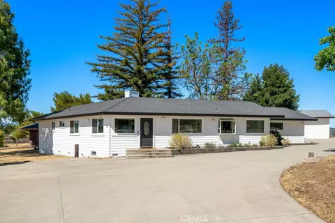 3545 Blackhawk Dr, Templeton, CA 93465