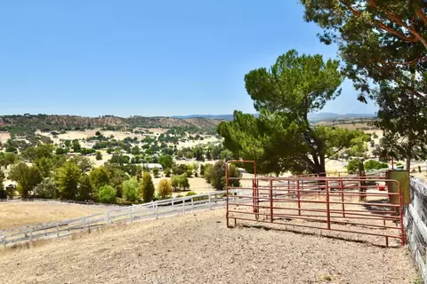 Other - 1924 Surrey Way, Paso Robles, CA 93446 photo 10 of 12