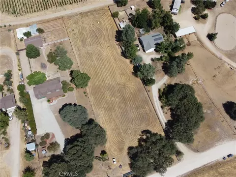 5710 Fa-rousse Way, Paso Robles, CA 93446 photo 8