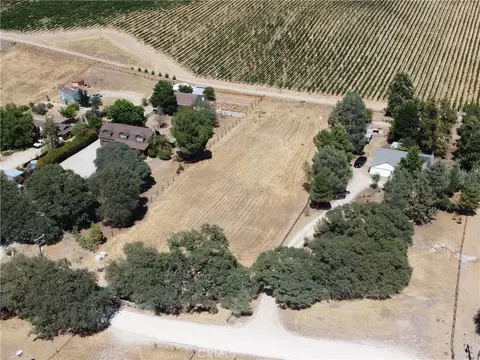 5710 Fa-rousse Way, Paso Robles, CA 93446
