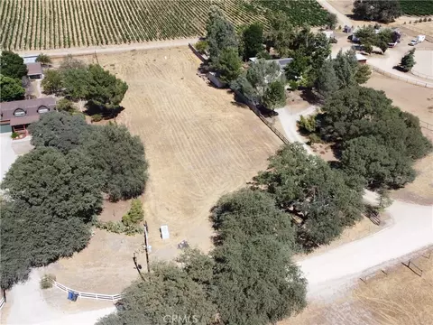 5710 Fa-rousse Way, Paso Robles, CA 93446 photo 3