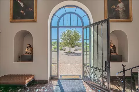 Entry Way - 3030 Templeton, Templeton, CA 93465 photo 1 of 8