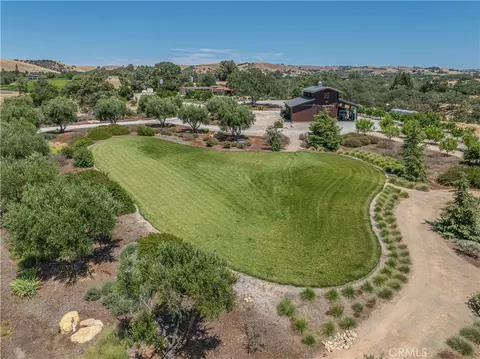 Exterior - 3030 Templeton, Templeton, CA 93465 photo 10 of 21