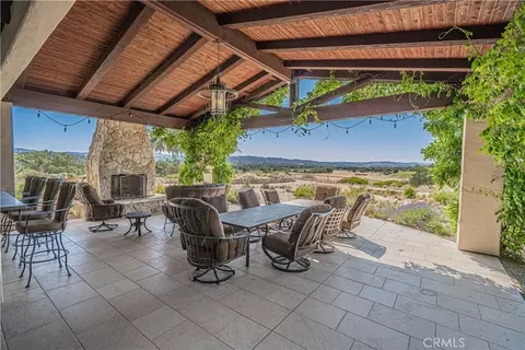 Exterior - 3030 Templeton, Templeton, CA 93465 photo 5 of 21