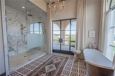 Bath - 3030 Templeton, Templeton, CA 93465 photo 1 of 2