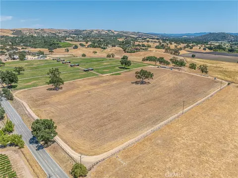 View/Area - 3030 Templeton, Templeton, CA 93465 photo 5 of 8