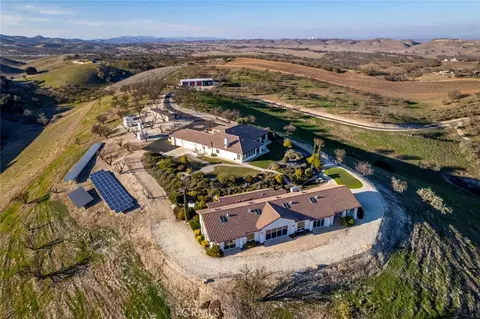 5495 Vista Serrano, Paso Robles, CA 93446 photo 54