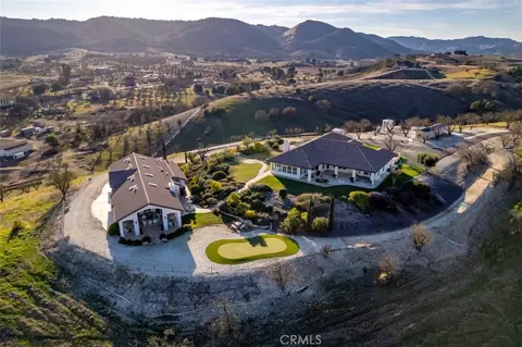 5495 Vista Serrano, Paso Robles, CA 93446 photo 31