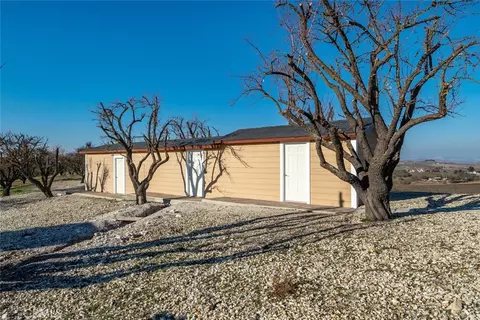 5495 Vista Serrano, Paso Robles, CA 93446 photo 56