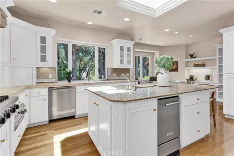 Kitchen - 117 Frontier Way, Templeton, CA 93465 photo 1 of 6