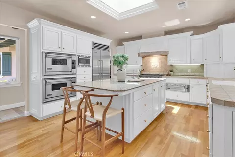 Kitchen - 117 Frontier Way, Templeton, CA 93465 photo 4 of 6