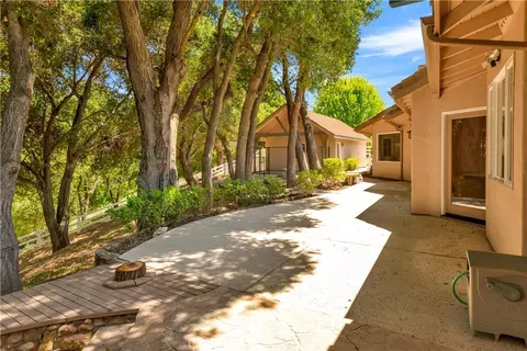 Exterior - 117 Frontier Way, Templeton, CA 93465 photo 4 of 8