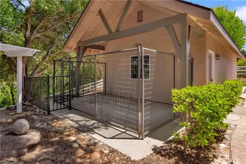 Exterior - 117 Frontier Way, Templeton, CA 93465 photo 7 of 8
