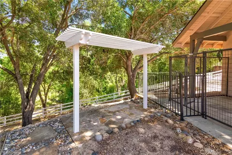 Exterior - 117 Frontier Way, Templeton, CA 93465 photo 6 of 8