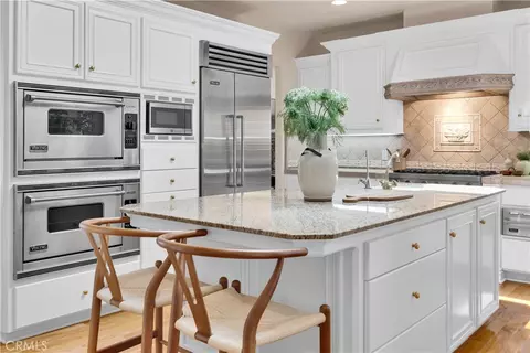 Kitchen - 117 Frontier Way, Templeton, CA 93465 photo 5 of 6