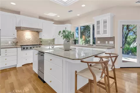 Kitchen - 117 Frontier Way, Templeton, CA 93465 photo 3 of 6