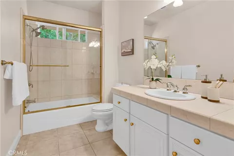 Bath - 117 Frontier Way, Templeton, CA 93465 photo 4 of 4