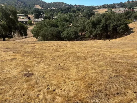 9974 Flyrod Dr, Paso Robles, CA 93446 photo 5