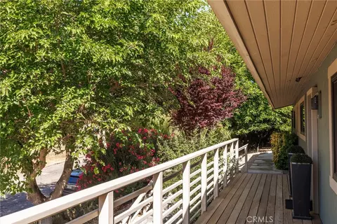 Exterior - 325 Fairview Ln, Paso Robles, CA 93446 photo 3 of 7