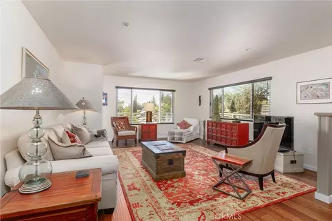 325 Fairview Ln, Paso Robles, CA 93446