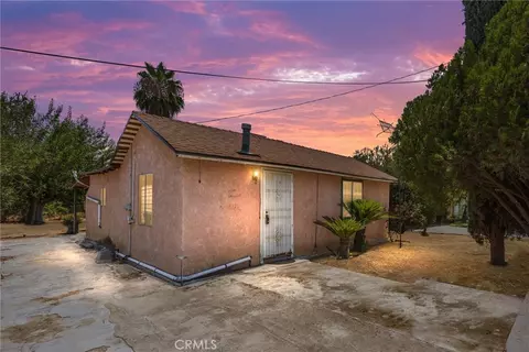 11417 Lowe St, Lamont, CA 93241