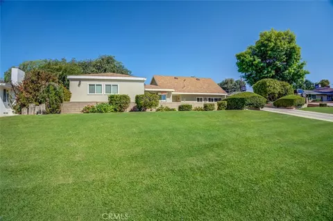 1708 Camino Primavera, Bakersfield, CA 93306