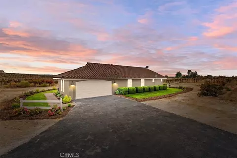 8375 Magdalena Dr, San Miguel, CA 93451