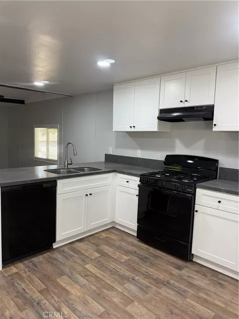 4121 Balboa St, Mountain Mesa, CA 93240