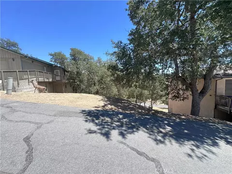 2434 Stern Deck Rd, Bradley, CA 93426 photo 3