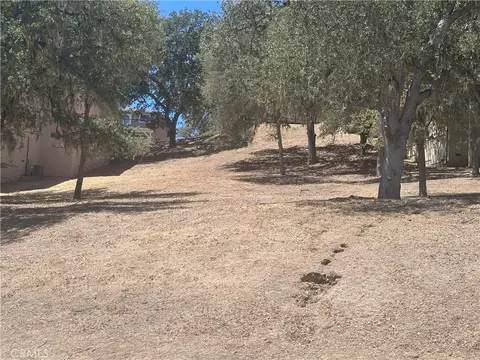 2434 Stern Deck Rd, Bradley, CA 93426 photo 6