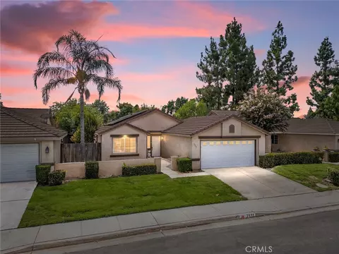 7511 Stone Breakers Ave, Bakersfield, CA 93313