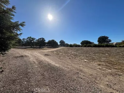 1810 Fire Rock Loop, Templeton, CA 93465 photo 5
