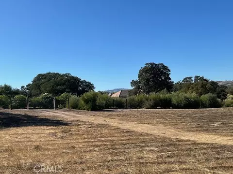 1810 Fire Rock Loop, Templeton, CA 93465 photo 4