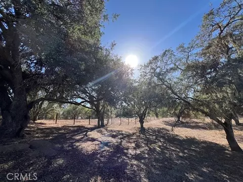 1810 Fire Rock Loop, Templeton, CA 93465 photo 3
