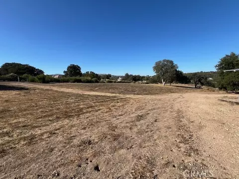 1810 Fire Rock Loop, Templeton, CA 93465 photo 6