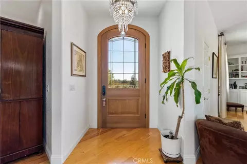 Entry Way - 6944 Union Rd, Paso Robles, CA 93446 photo 2 of 5