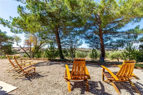 Exterior - 6944 Union Rd, Paso Robles, CA 93446 photo 7 of 22