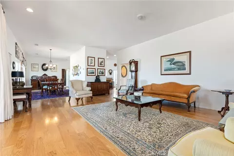 Living - 6944 Union Rd, Paso Robles, CA 93446 photo 2 of 4