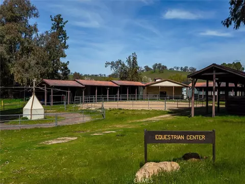 Exterior - 2121 Wood Duck, Paso Robles, CA 93446 photo 7 of 12