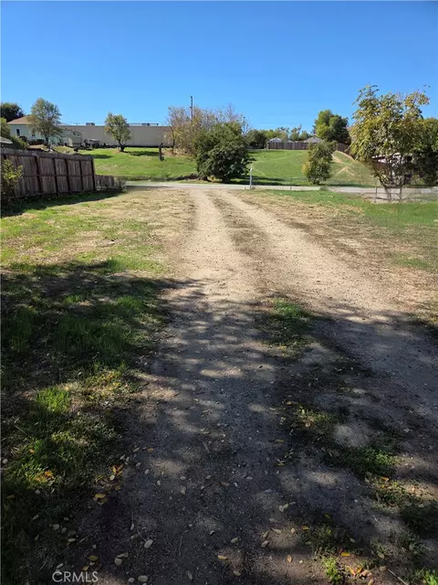 968 L St, San Miguel, CA 93451