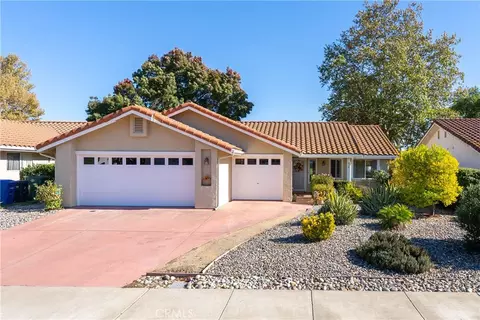 918 Inverness Dr, Paso Robles, CA 93446