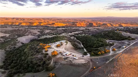 4265 Nickel Creek Rd, San Miguel, CA 93451